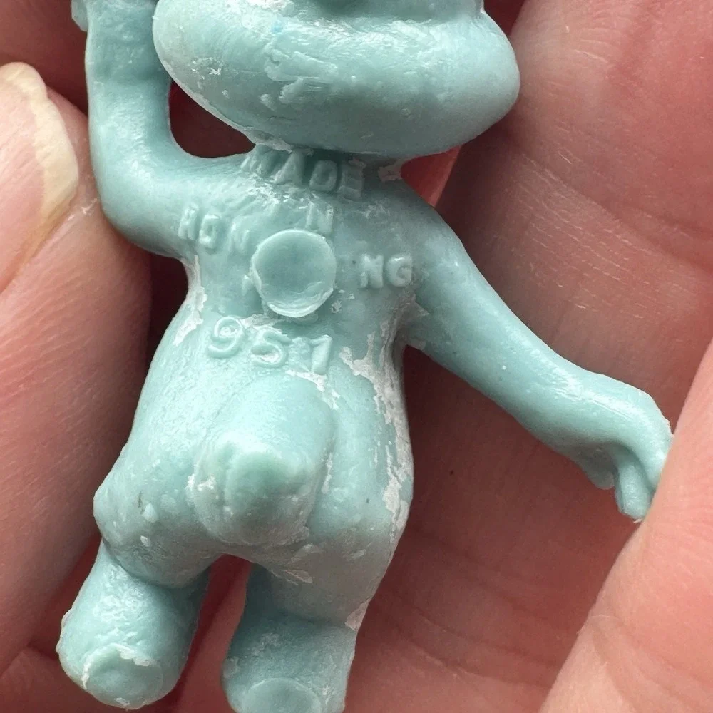 Vintage Hong Kong Plastic Rabbit Figurines Mini Bunny Lot Cake Toppers‎ kitsch